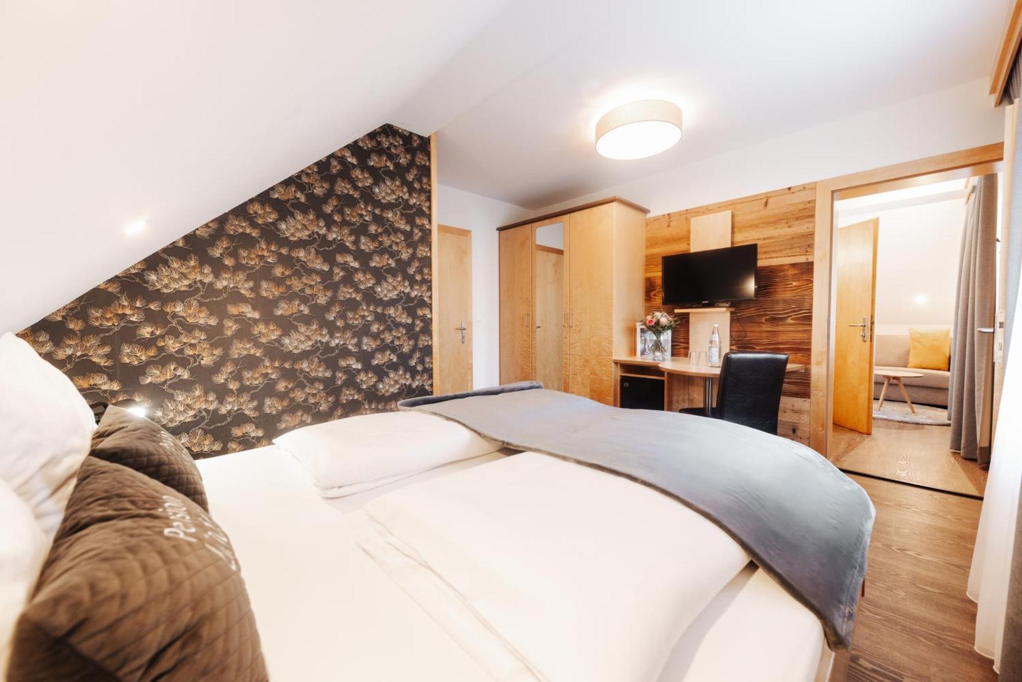 Pension Linder Seeboden Kamer foto